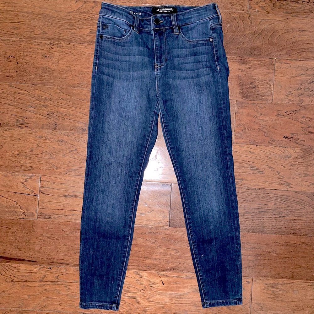 Skinny high rise ankle jeans